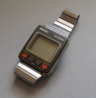 http://www.dentaku-museum.com/hc/computer/degitalwatch/uc2000/2.jpg